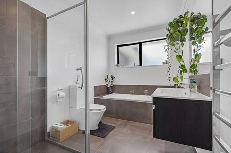 Photo of property in 28 Mclean Street, Pokeno, 2402