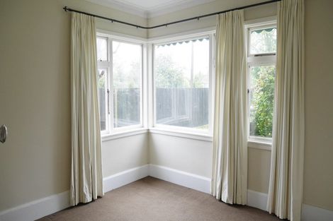 Photo of property in 35 Weka Street, Fendalton, Christchurch, 8041