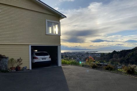 Photo of property in 102 Cleveland Terrace, Maitai, Nelson, 7010