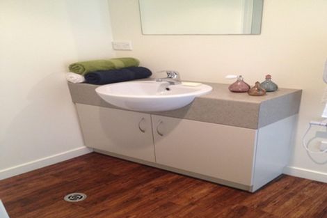 Photo of property in 32/30 Mathesons Road, Phillipstown, Christchurch, 8011