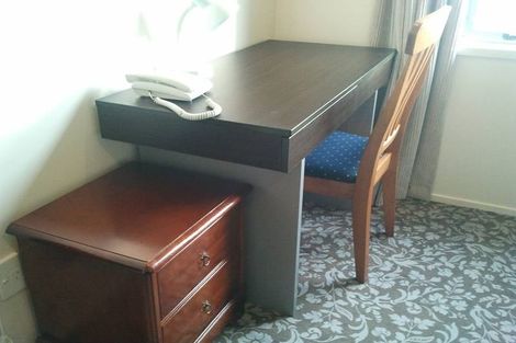 Photo of property in Empire Apartments, 1327/21 Whitaker Place, Grafton, Auckland, 1010