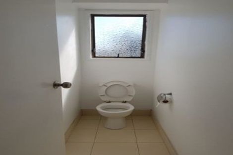 Photo of property in 49 Dissmeyer Drive, Clover Park, Auckland, 2019