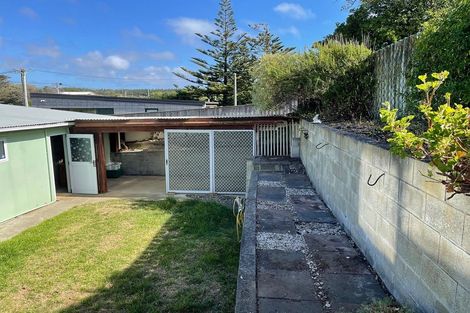 Photo of property in 59 Rua Avenue, Waitarere Beach, Levin, 5510