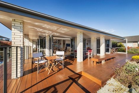 Photo of property in 6 Lees Cove, Karaka, Papakura, 2113