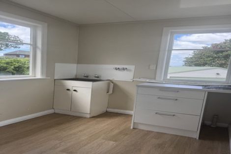 Photo of property in 57 Carey Street, Maeroa, Hamilton, 3200