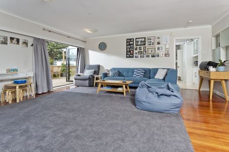 Photo of property in 1 Roseberry Avenue, Birkenhead, Auckland, 0626