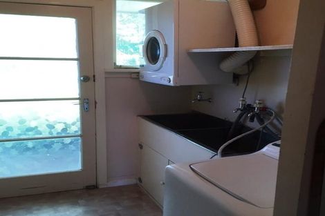 Photo of property in 130 Gladstone Road, Dalmore, Dunedin, 9010