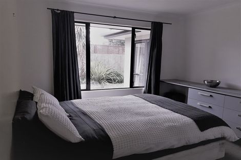 Photo of property in 8a Kenwyn Avenue, St Albans, Christchurch, 8052