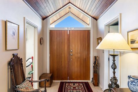 Photo of property in 10 Glentui Place, Waikawa, Picton, 7220