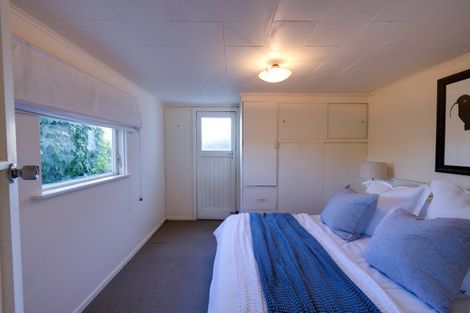 Photo of property in 4 Harvey Road, Bluff Hill, Napier, 4110