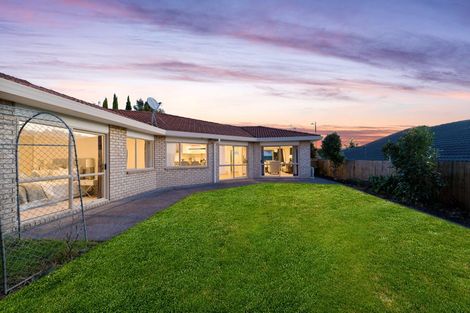 Photo of property in 36 Fleetwood Drive, Henderson, Auckland, 0612