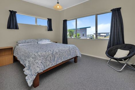Photo of property in 94a Bream Bay Drive, Ruakaka, 0116