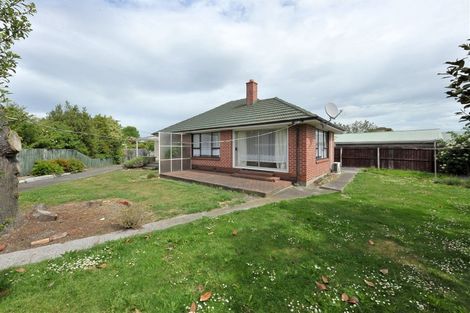 Photo of property in 8 Dalton Place, Burnside, Christchurch, 8053