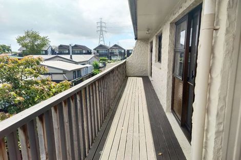 Photo of property in 62 Taka Street, Takanini, 2112