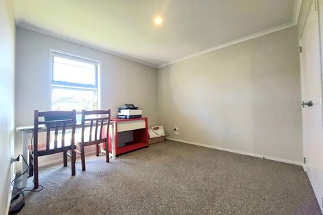 Photo of property in 24 Fairfax Crescent, Pyes Pa, Tauranga, 3112