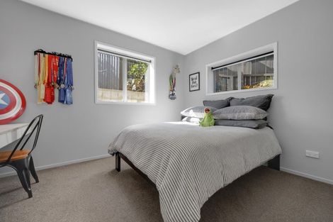 Photo of property in 62 Evelyn Road, Cockle Bay, Auckland, 2014