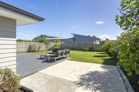 Photo of property in 4 Te Wiremu Lane, Otaki, 5512