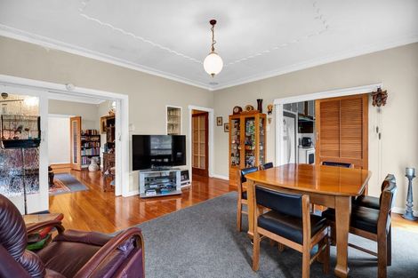 Photo of property in 33 Rogan Street, New Plymouth, 4310