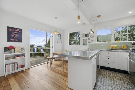 Photo of property in 51 Reuben Avenue, Brooklyn, Wellington, 6021