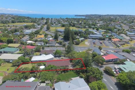 Photo of property in 16 Ladies Mile, Manly, Whangaparaoa, 0930