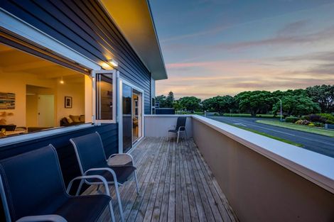 Photo of property in 5 Dorset Street, Opunake, 4616