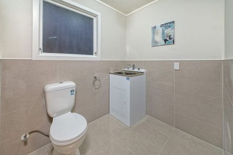Photo of property in 186 Mahia Road, Wattle Downs, Auckland, 2103