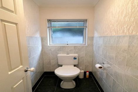 Photo of property in 12 Dan Tori Place, Orewa, 0931