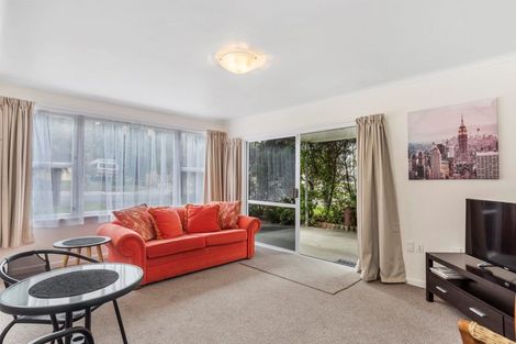 Photo of property in 16 Beach Grove, Omokoroa, 3114