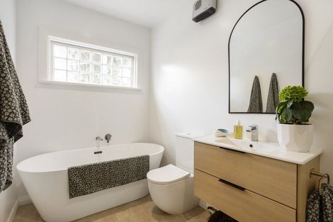 Photo of property in 50 Albert Street, Saint Clair, Dunedin, 9012