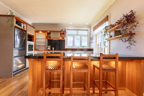 Photo of property in 46 Swinburn Street, Dannevirke, 4930