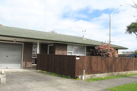 Photo of property in 2 Worcester Street, West End, Palmerston North, 4410
