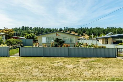 Photo of property in 77 Russell Street, Alexandra, 9320