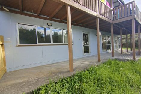 Photo of property in 29 Santiago Crescent, Unsworth Heights, Auckland, 0632