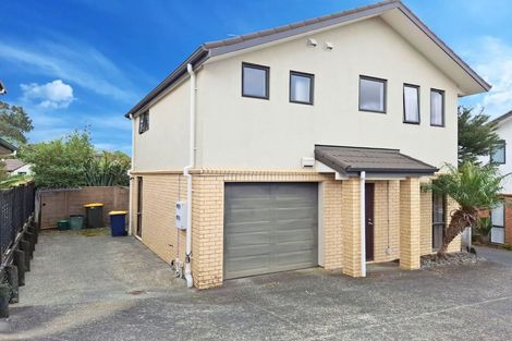 Photo of property in 3/31 Orwell Road, Greenhithe, Auckland, 0632