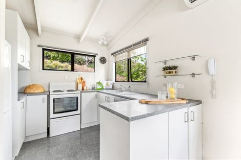 Photo of property in 5a Rangimaarie Crescent, Snells Beach, 0920