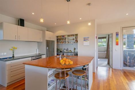 Photo of property in 159 Centennial Drive, Whitianga, 3510