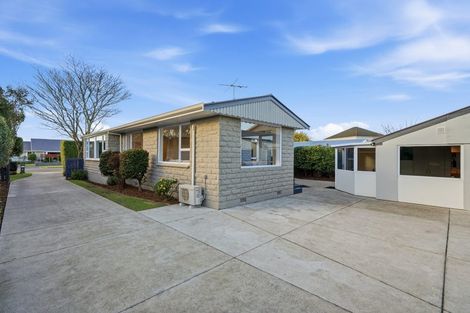 Photo of property in 5 Birkenhead Street, Avonhead, Christchurch, 8042