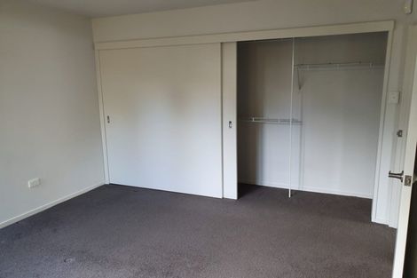 Photo of property in 27c Tamaki Bay Drive, Pakuranga, Auckland, 2010