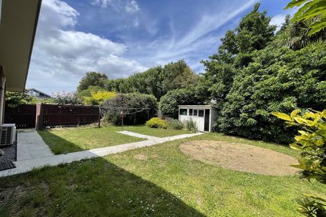 Photo of property in 23 Highfield Place, Avonhead, Christchurch, 8042