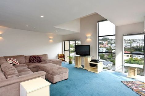 Photo of property in Terrace Tower Apartments, 126p4a The Terrace, Wellington Central, Wellington, 6011