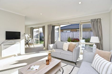 Photo of property in 3 Reeves Road, Rangiora, 7400