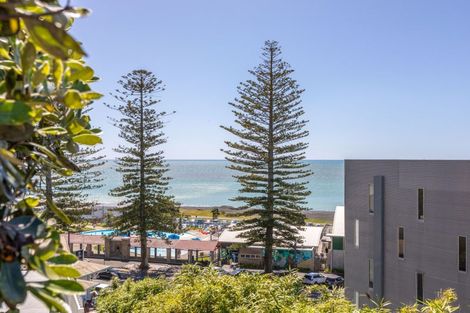 Photo of property in 4a Seaview Terrace, Bluff Hill, Napier, 4110