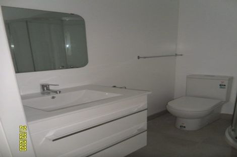 Photo of property in 4 London Road, Korokoro, Lower Hutt, 5012