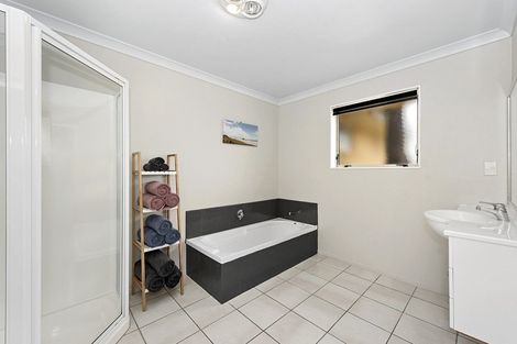 Photo of property in 19 Wentworth Drive, Rototuna North, Hamilton, 3210