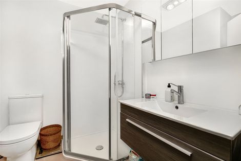 Photo of property in 31/11 Ray Small Drive, Papakura, 2110