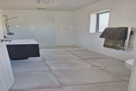 Photo of property in 16 Coral Drive, Papamoa Beach, Papamoa, 3118