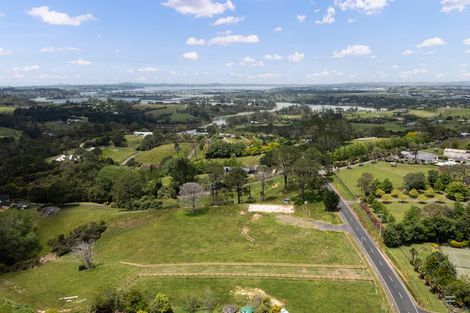 Photo of property in 683 Ridge Road, Riverhead, 0793