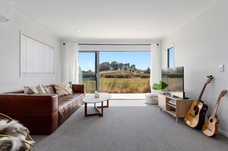 Photo of property in 1/46 North Ridge Drive, Rototuna North, Hamilton, 3281