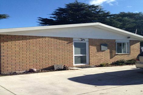 Photo of property in 30b Roche Avenue, Upper Riccarton, Christchurch, 8041
