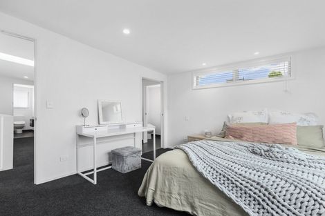 Photo of property in 72 Waikite Road, Welcome Bay, Tauranga, 3112